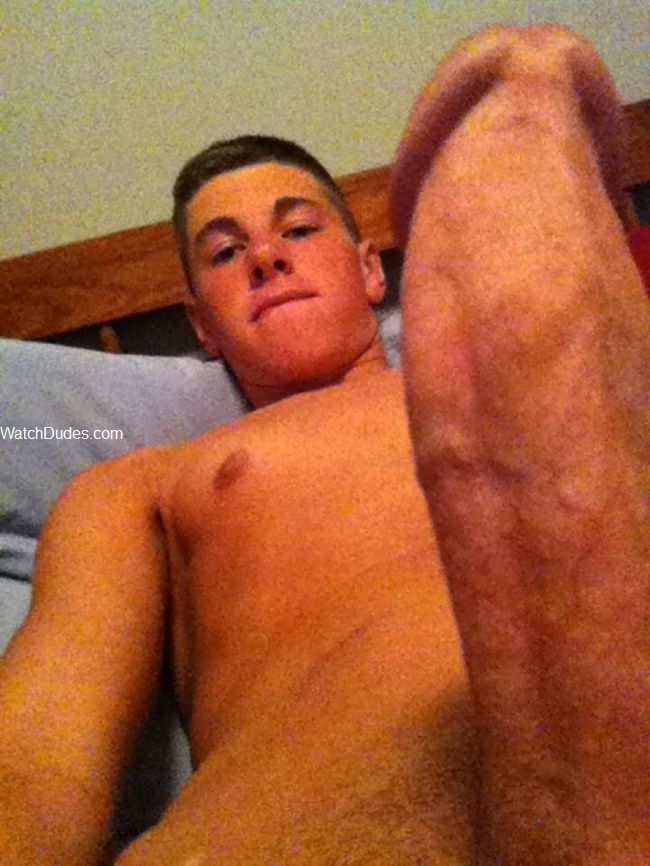 Hot Nude Guys Self Pics from Instagram and Naked Guys Selfies IG #Gay #InstaGay #GayPorn 