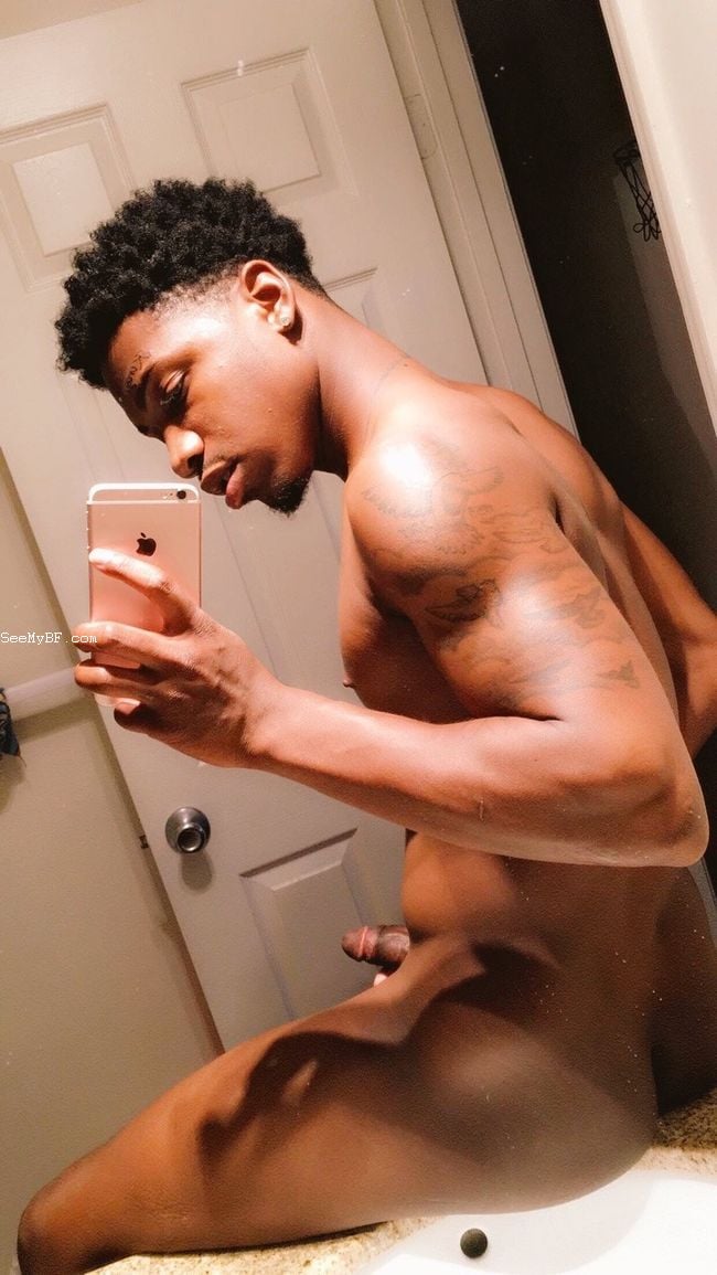 Beautiful Black Male Selfies and Real Free Big black cock Gay Porn Videos on Instagram