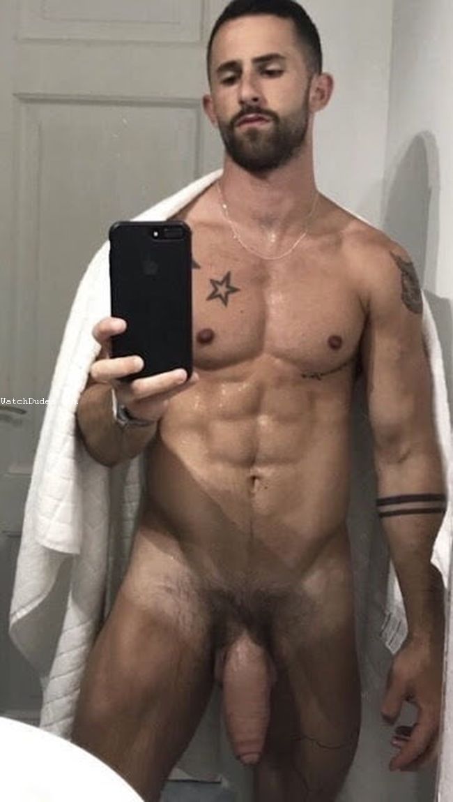 This Dude Takes Naked Instagram Pics showing huge ugly cock