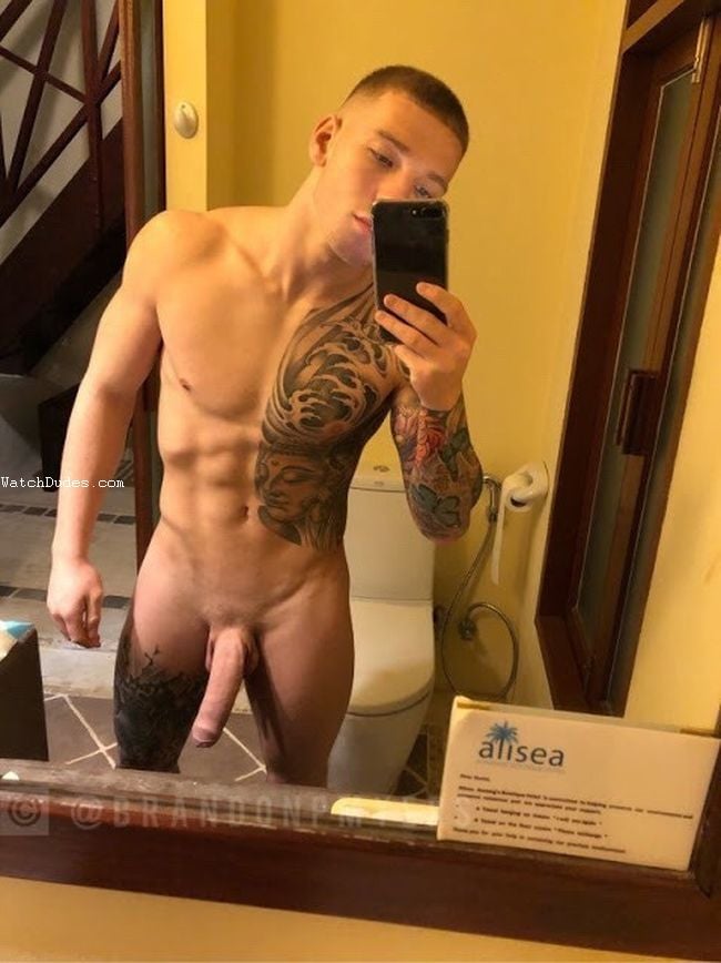 Guy Posts Selfie On Instagram Showing Long Dick