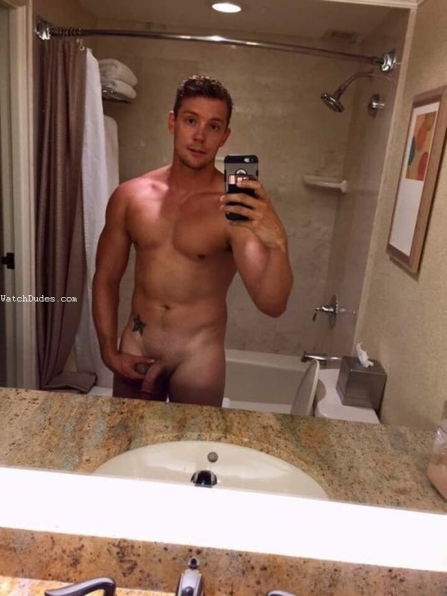 There are some straight men who post naked selfies online so many guys are doing it. Hot teenage guys to follow on Instagram? Anyone of these top male model found on the Instagram is definitely some of the hottest
