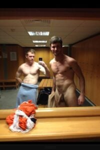 Naked Guys Selfies
