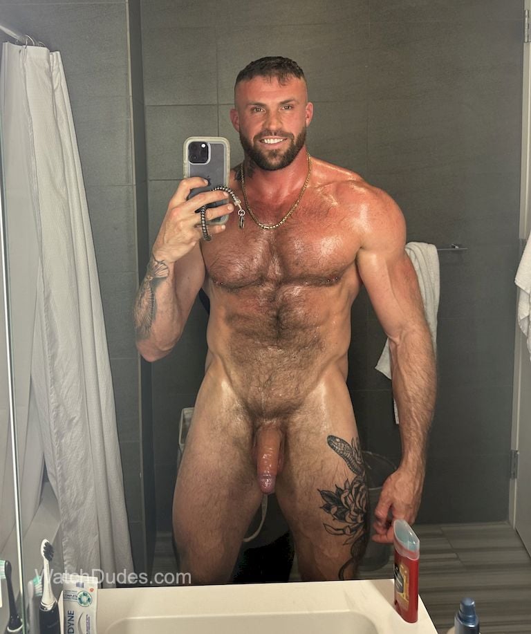 Amateur Gay Sex Videos - Twink & Gay Men Anal Porn Tube - Big muscle fit guy naked selfies on instagram